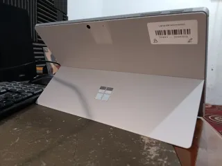 Microsoft Surface Pro 7 Táctil Plata