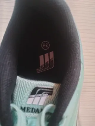 Zapatillas Clavos talla 36