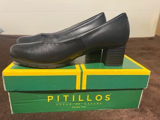 Zapatos Salón Pitillos Negros Talla 38