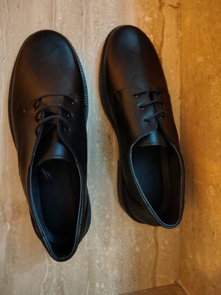 Zapatos negros de vestir