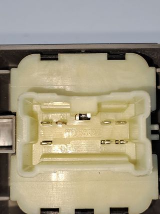 MANDO ELEVALUNAS DELANTERO IZQUIERDO RENAULT ZOE