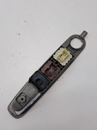 MANDO ELEVALUNAS DELANTERO IZQUIERDO RENAULT ZOE