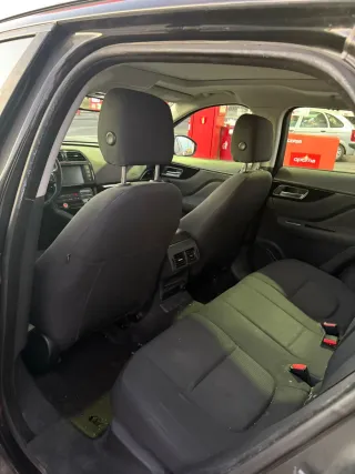 Jaguar F-Pace del 2017 Pure