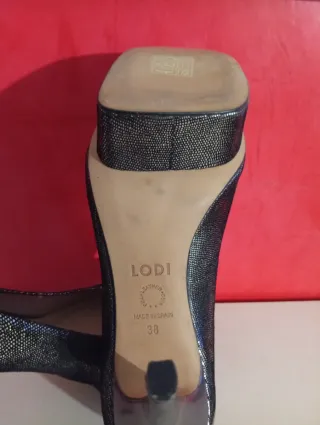 Scarpe con tacco LODI lucide eleganti taglia 38