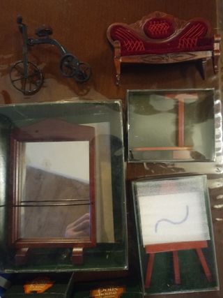 Lotto 5 accessori casa bambole