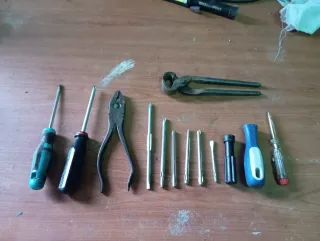 Lote de herramientas varias