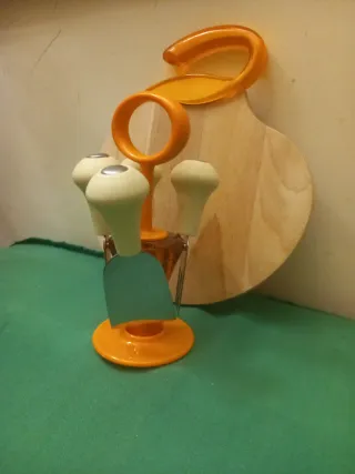 Tagliere legno con accessori