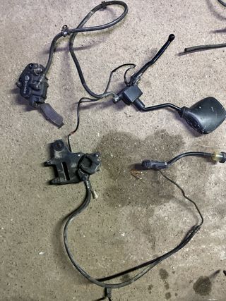 Bomba y pinzas freno BMW F650ST