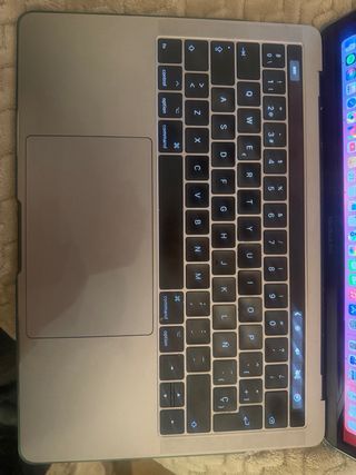 MacBook Pro 13 2017 i7 - 250 GB