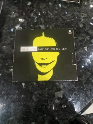 Serie Noire Dark Pop New Beat SE RETIRA