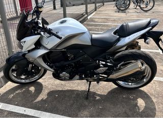 Kawasaki Z1000