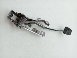 PEDAL FRENO TOYOTA YARIS (KSP9/SCP9/NLP9)
