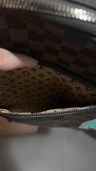 Mochila LV En perfecto estado