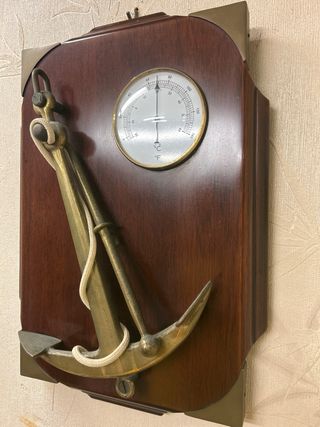 Arredamento nautico: ancora e termometro