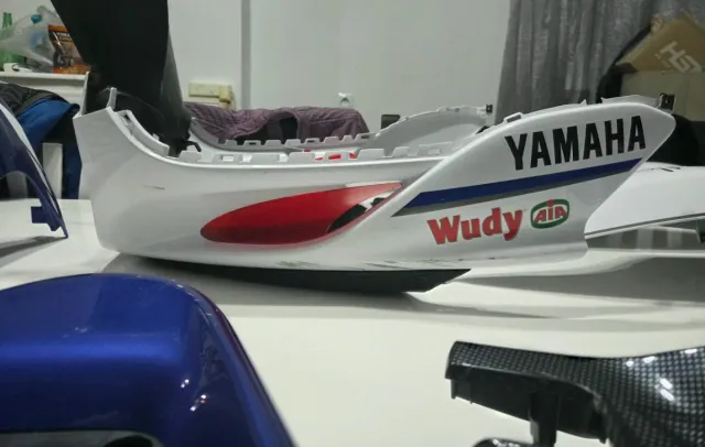 Carenado Yamaha Jog RR Jorge Lorenzo