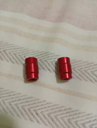 Tapones Rueda Kawasaki Z900 Rojos