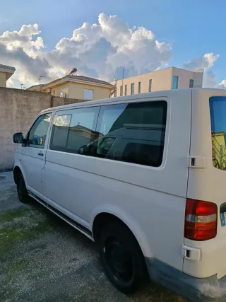Volkswagen Transporter T5 2003