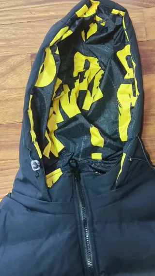 Chaqueta acolchada con capucha Unisex