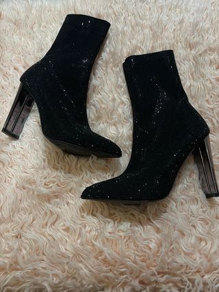 Botines brillantes tacón transparente