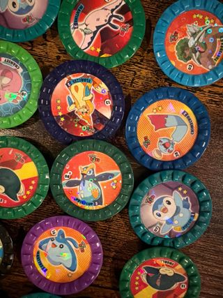 Lote de 15 Tazos Pokémon no cartas