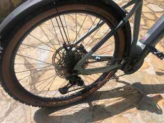 Bicicleta Eléctrica Cube Reaction Hybrid