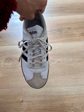 Zapatillas Adidas  samba Blancas y Beige