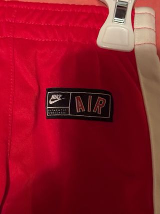 Tuta Nike bimbo rossa e blu