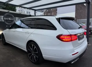 Mercedes-Benz E 300 e Estate 2021