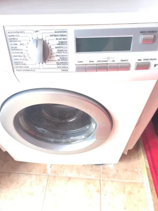 Lavadora AEG muy buena