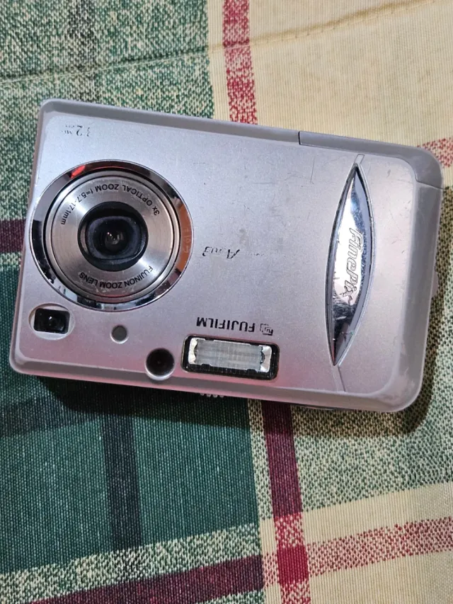 Lote 2 Cámara Digital DIGI Video y Accesorios