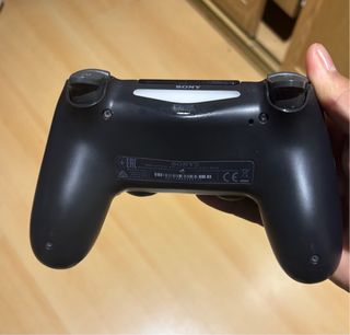 PS4 Slim 1TB + GTA V Premium + MotoGP