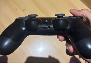 PS4 Slim 1TB + GTA V Premium + MotoGP