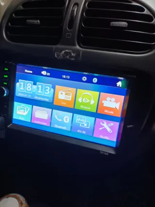 Radio Multimedia Coche 7010B