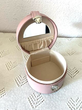 Joyero redondo rosa con asa