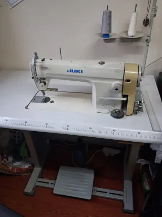 Máquina de coser industrial JUKI DDL-8500