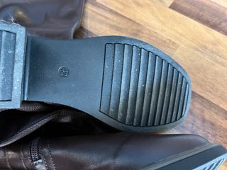 Stivali alti marroni da donna