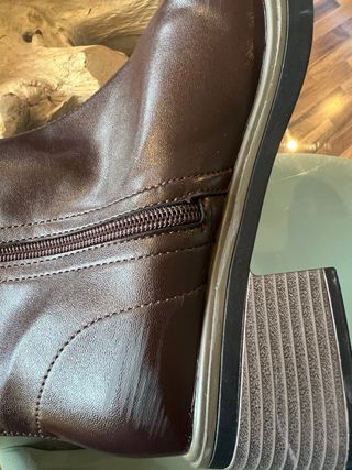 Stivali alti marroni da donna