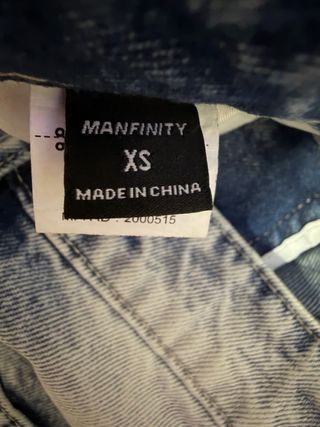 Jeans strappati effetto stone washed