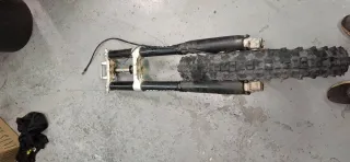 Horquillas KYB 48mm Doble Cartucho Tren Delantero