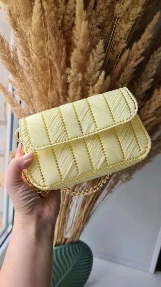 Borse piccole fatte a mano