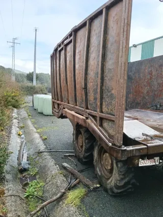 Remolque NAF 4 metros teléfono 696121711