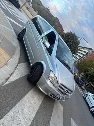 Mercedes-Benz Vito 2013