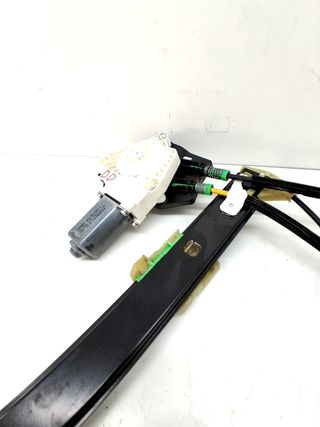 ELEVALUNAS DELANTERO DERECHO AUDI A1 SPORTBACK (8XF)