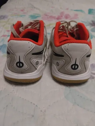 Zapatillas Fútbol Nike Blancas y Naranja