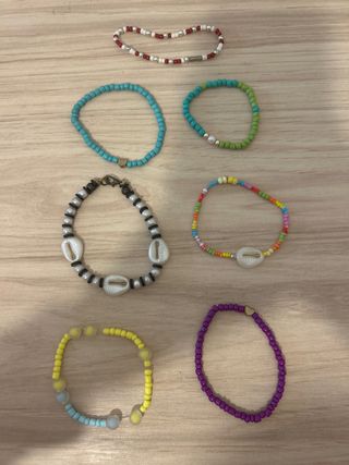 Pulseras artesanales de cuentas
