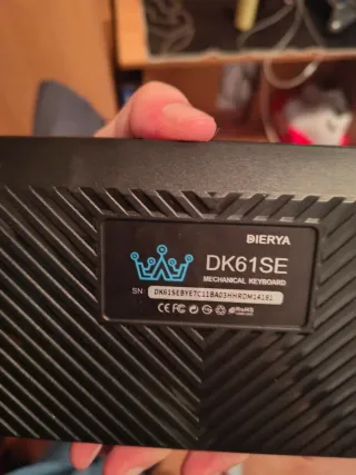 Teclado Mecánico 60% Competitivo Asequible