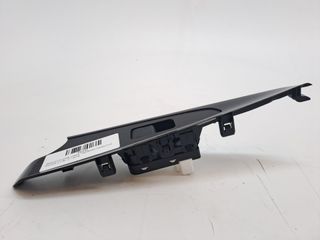 MANDO ELEVALUNAS TRASERO DERECHO MAZDA 2 LIM. ()