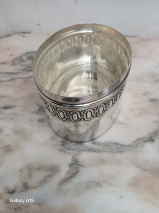 Caja de té antigua de plata