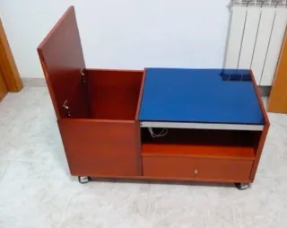 Mesa baja con almacenaje