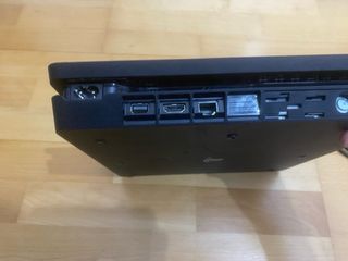 PS4 (PlayStation 4) + Controller + Giochi